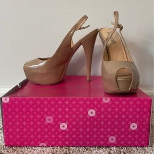 Shoe Dazzle Loclyn Nude Heels